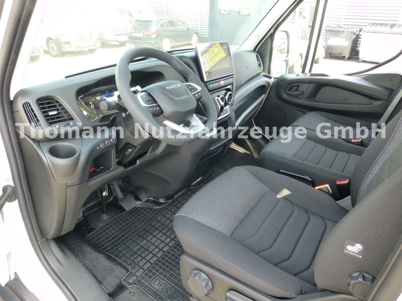 Šlep vozilo Iveco Daily 35S18 Autotransporter Aut. Luftfed. NAVI: slika 11