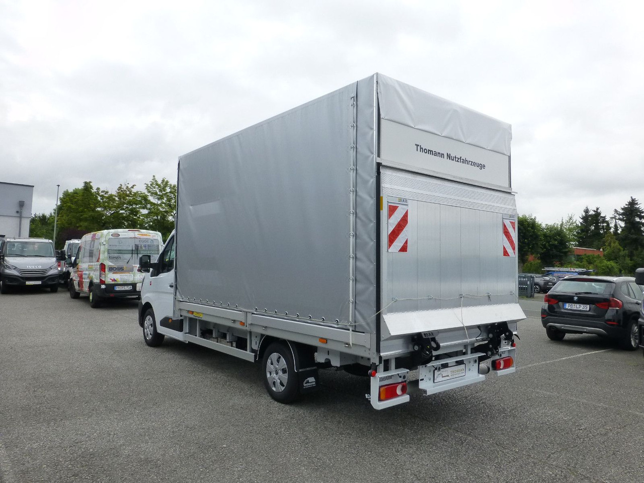 Renault NEW Master Pritsche Plane BÄR Ladebordwand - Dostavno vozilo sa ceradom: slika 5 Renault NEW Master Pritsche Plane BÄR Ladebordwand - Dostavno vozilo sa ceradom: slika 5
