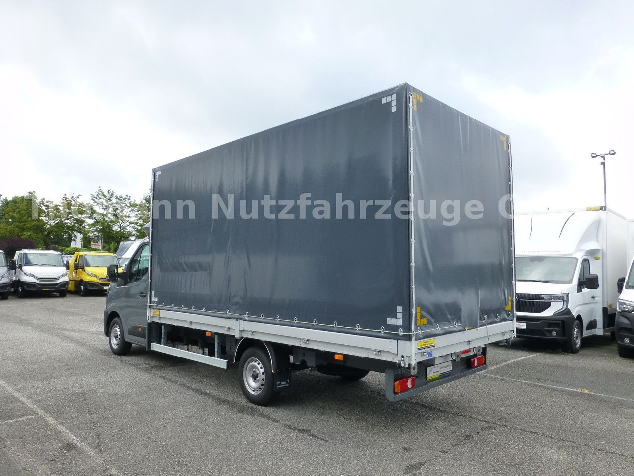 Renault NEW Master Pritsche Plane Premium 2025 - Dostavno vozilo sa ceradom: slika 5 Renault NEW Master Pritsche Plane Premium 2025 - Dostavno vozilo sa ceradom: slika 5