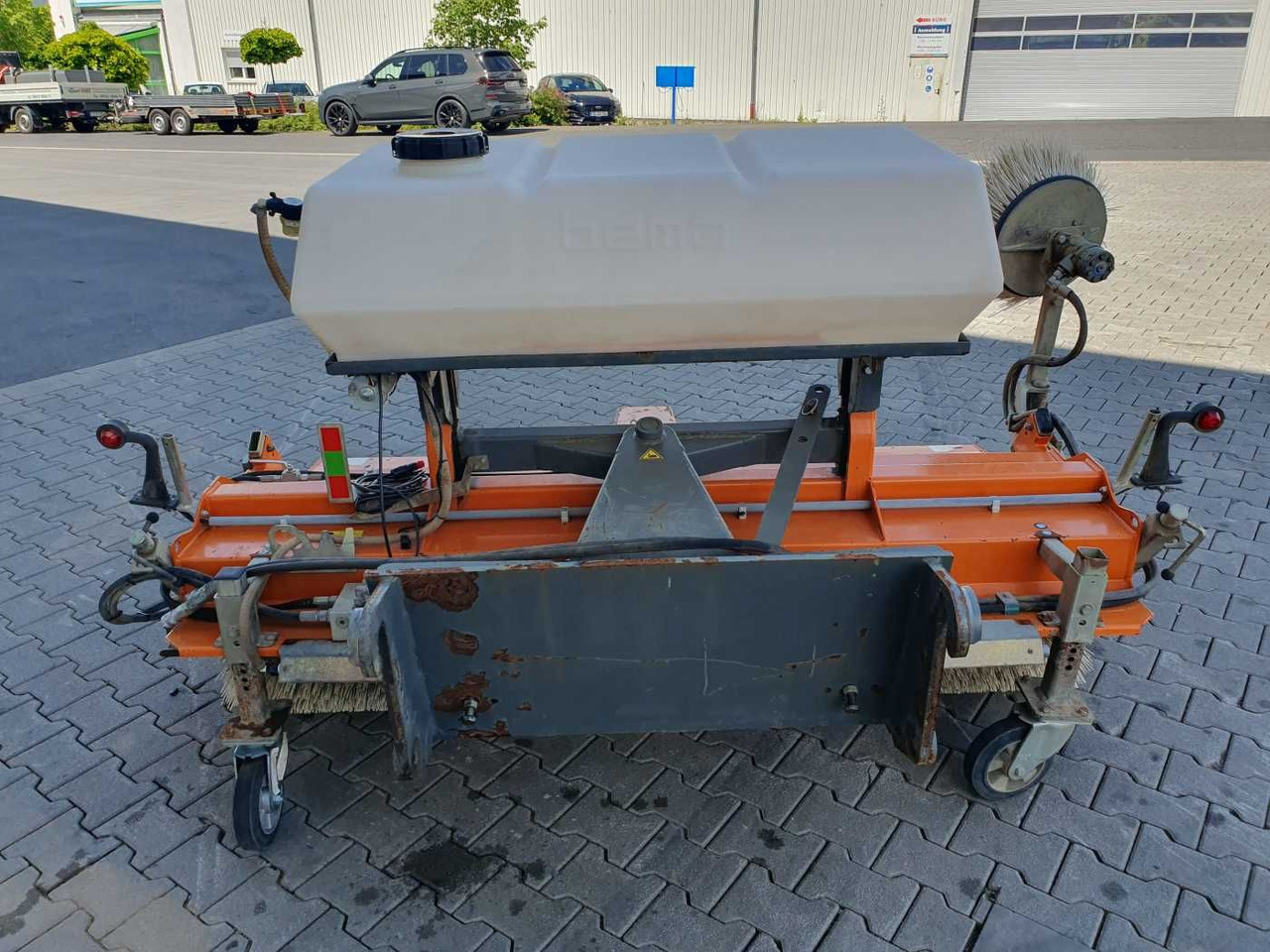 Bema 25 Dual Kehrmaschine / 2.050 mm / 2020 - Metle: slika 4 Bema 25 Dual Kehrmaschine / 2.050 mm / 2020 - Metle: slika 4