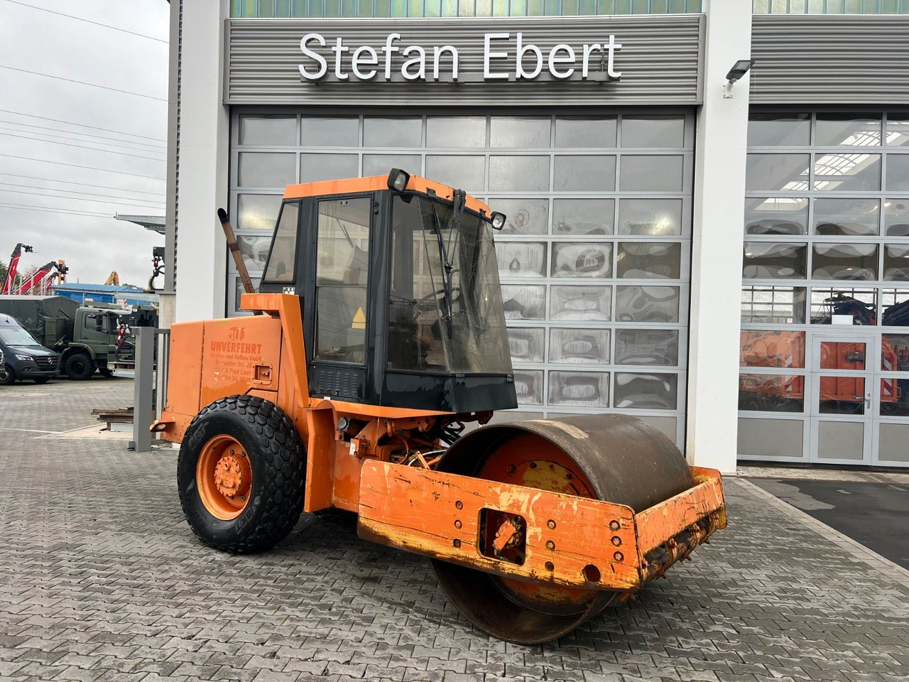 CAT CS 433C Walze / 3804 h - Kompaktor: slika 1 CAT CS 433C Walze / 3804 h - Kompaktor: slika 1