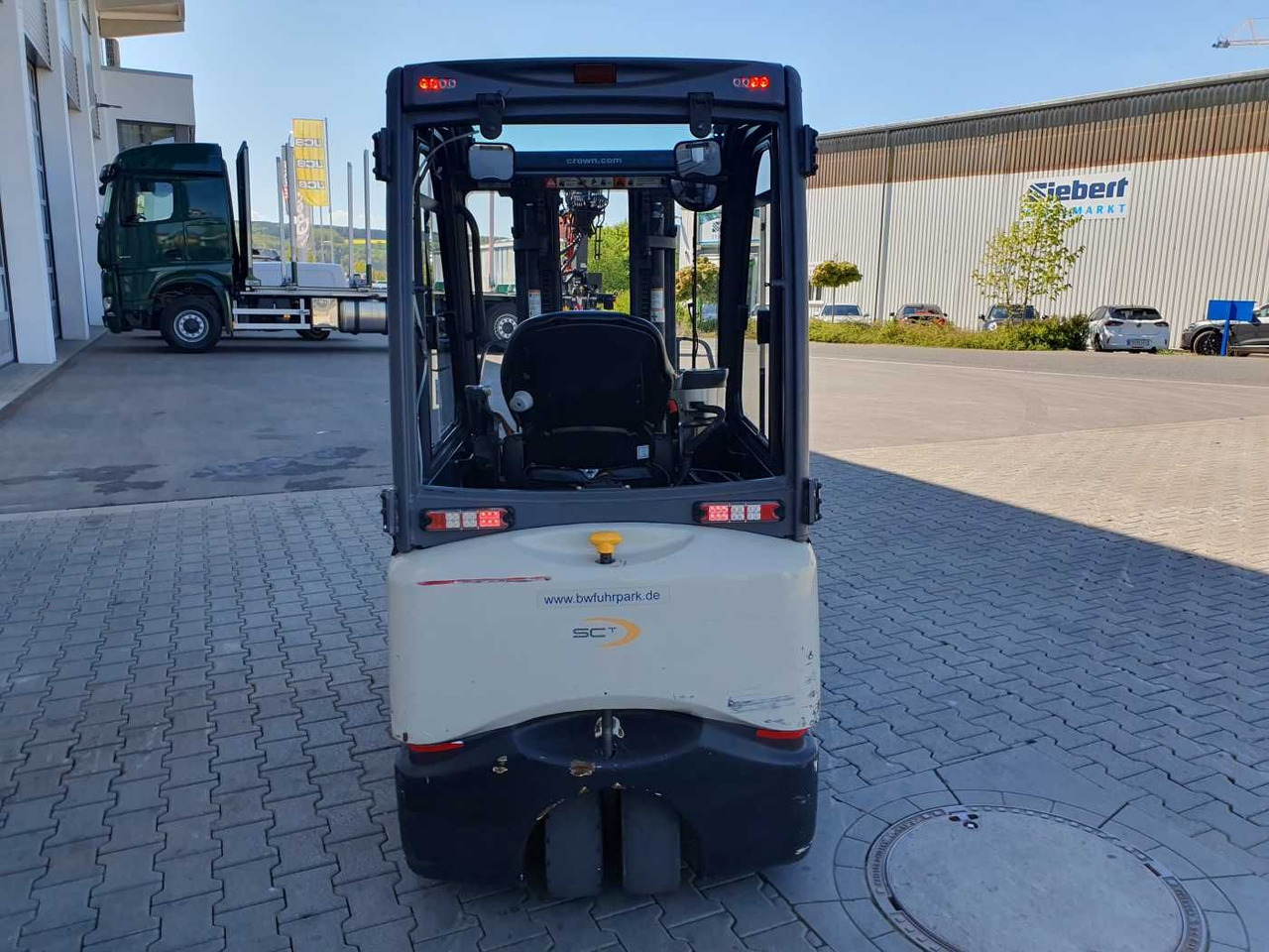 Crown SCT6020-1.3 /Triplex: 4.30m /Batterie 2020 - Električni viljuškar: slika 5 Crown SCT6020-1.3 /Triplex: 4.30m /Batterie 2020 - Električni viljuškar: slika 5