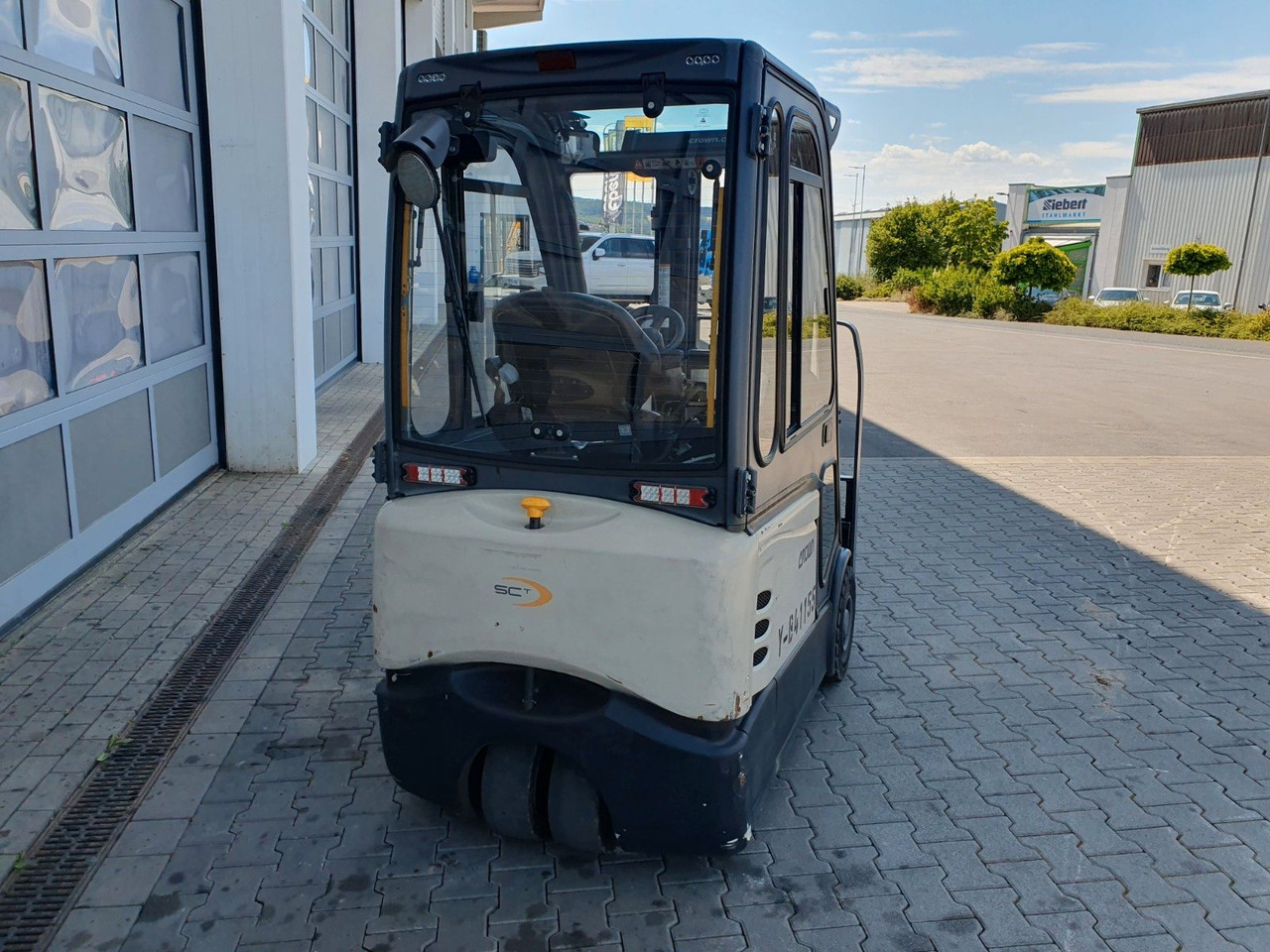 Crown SCT6020-1.3 / Triplex 4,3m / 2.658h / 2020 - Električni viljuškar: slika 4 Crown SCT6020-1.3 / Triplex 4,3m / 2.658h / 2020 - Električni viljuškar: slika 4