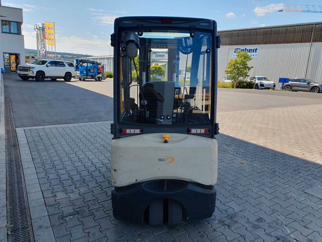 Crown SCT6020-1.3 / Triplex 4,3m / 2.658h / 2020 - Električni viljuškar: slika 5 Crown SCT6020-1.3 / Triplex 4,3m / 2.658h / 2020 - Električni viljuškar: slika 5
