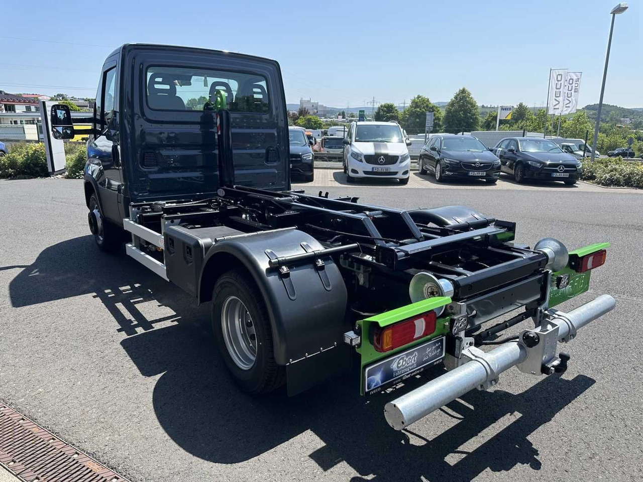Iveco Daily 70C18 H 3.0L *R3.750mm*AHK*Luft*Sperre* - Dostavno vozilo: slika 5 Iveco Daily 70C18 H 3.0L *R3.750mm*AHK*Luft*Sperre* - Dostavno vozilo: slika 5