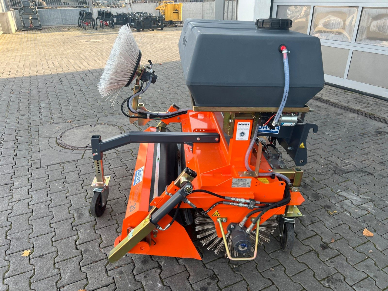 Bema 20 BK Kehrmaschine / Kramer 5040 / 2023 - Druga mašina: slika 5 Bema 20 BK Kehrmaschine / Kramer 5040 / 2023 - Druga mašina: slika 5