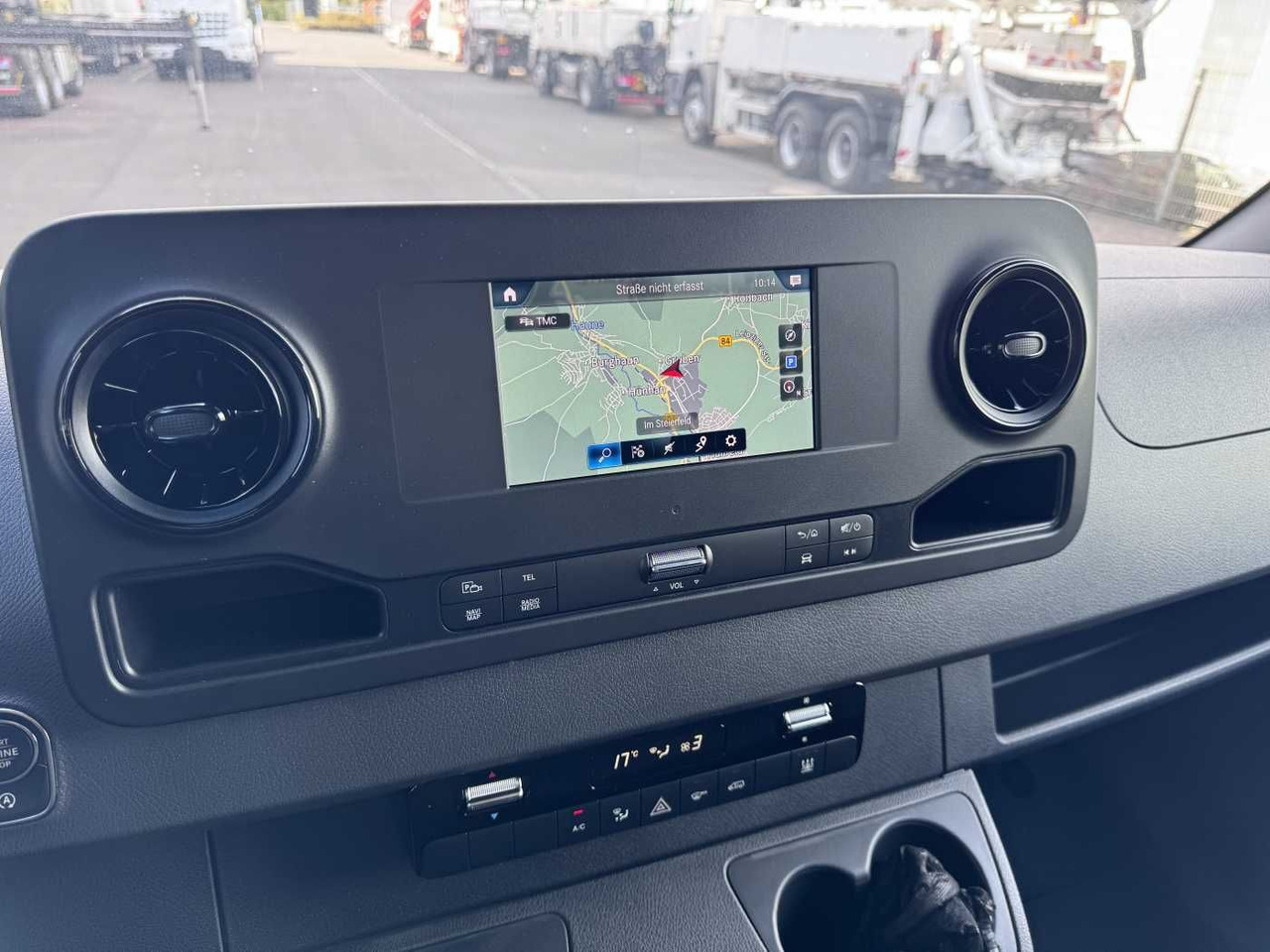 Druga mašina Mercedes-Benz Sprinter 517 CDI Mixto, Klima, AHK, 6 Sitzplätze: slika 8