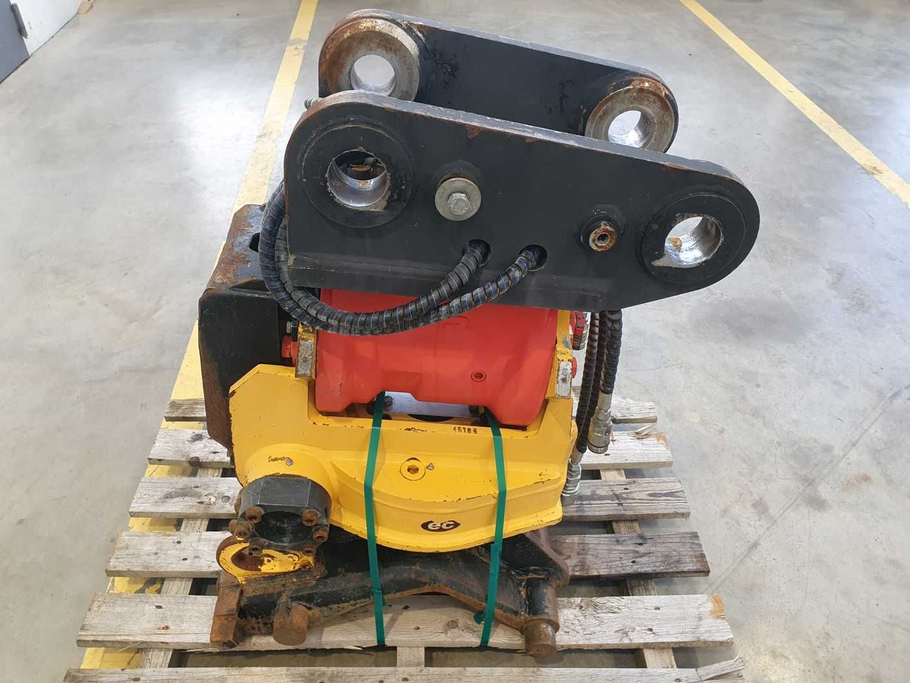 Rädlinger Schwenkrotator CAT M318 / CW 40 / 2016 - Druga mašina: slika 4 Rädlinger Schwenkrotator CAT M318 / CW 40 / 2016 - Druga mašina: slika 4