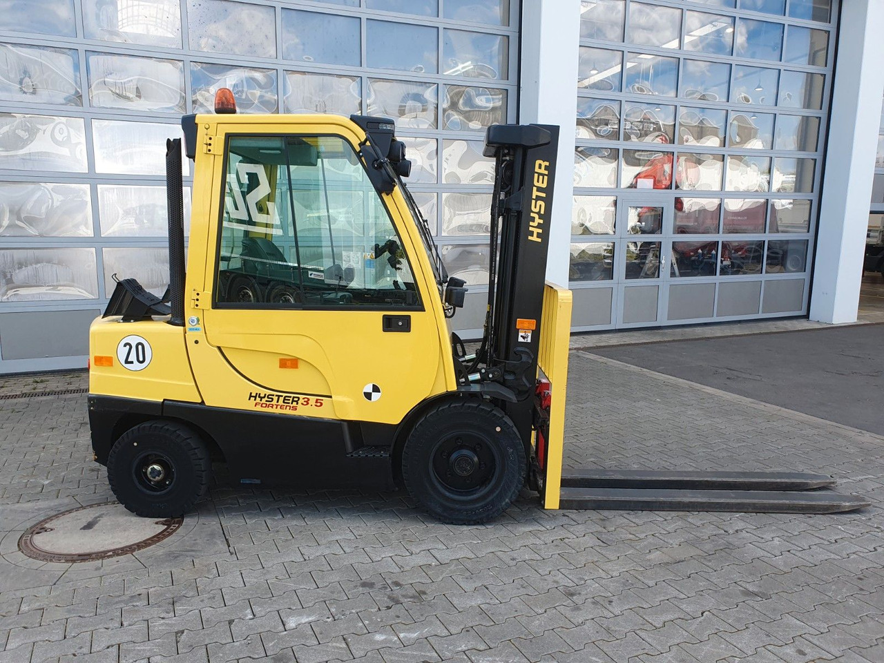 Hyster H3.5 FT / Triplex: 4,62m / nur 882h / SS - Dizel viljuškar: slika 3 Hyster H3.5 FT / Triplex: 4,62m / nur 882h / SS - Dizel viljuškar: slika 3