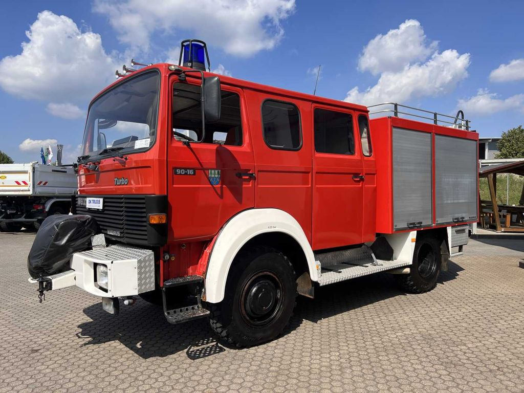Iveco 90-16 AW 4x4 LF8 Feuerwehr Standheizung 9 Sitze - Vatrogasni kamion: slika 4 Iveco 90-16 AW 4x4 LF8 Feuerwehr Standheizung 9 Sitze - Vatrogasni kamion: slika 4