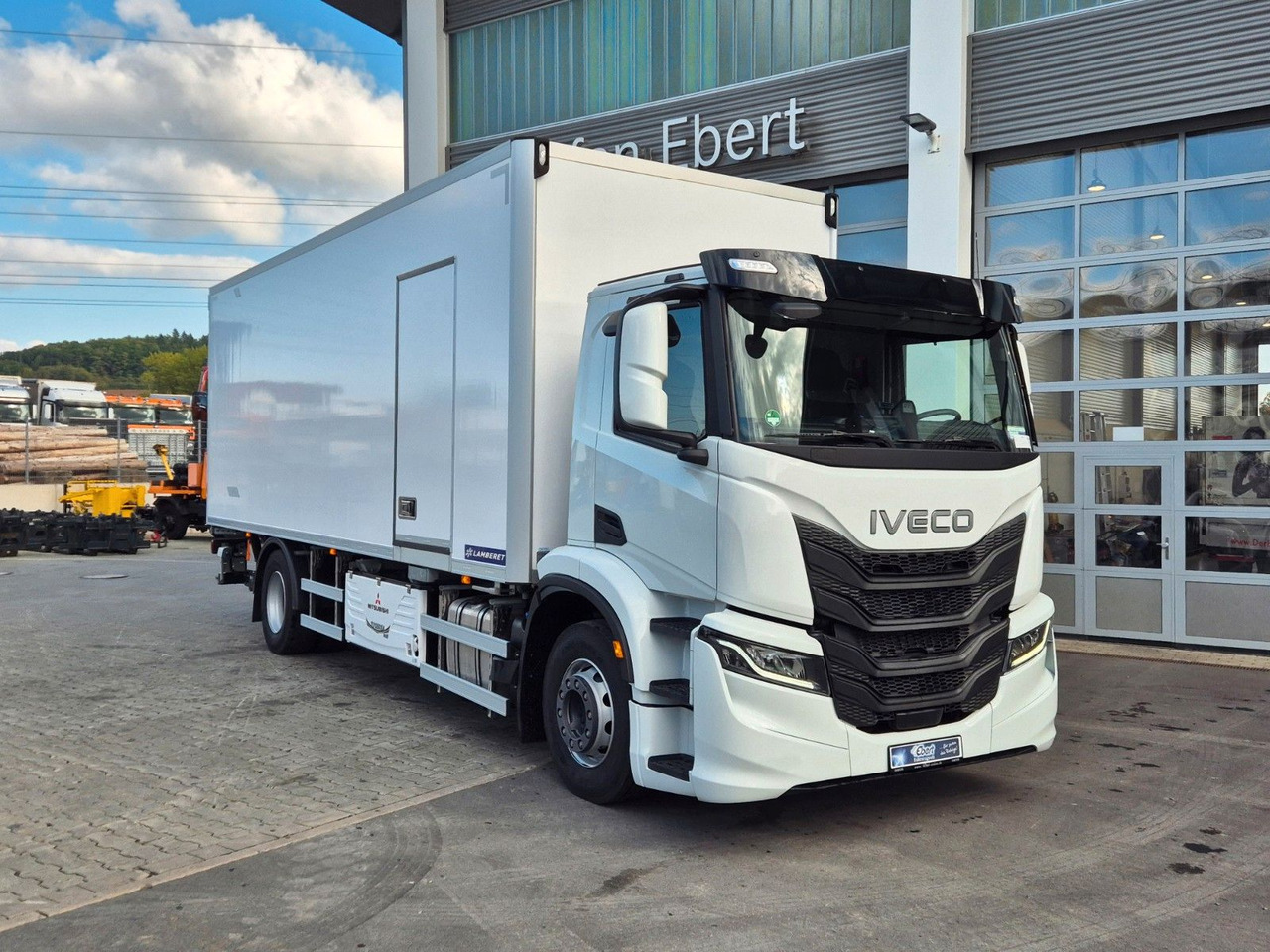 Iveco AD190S40/FP Lamberet Mitsubishi LBW Tür AHK - Hladnjača: slika 2 Iveco AD190S40/FP Lamberet Mitsubishi LBW Tür AHK - Hladnjača: slika 2