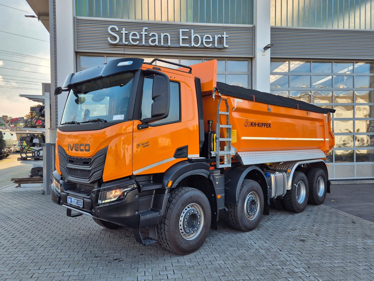Iveco AD360X54Z HR OFF 8x4 Intarder AHK - Kamion za utovaranje kontejnera: slika 4 Iveco AD360X54Z HR OFF 8x4 Intarder AHK - Kamion za utovaranje kontejnera: slika 4