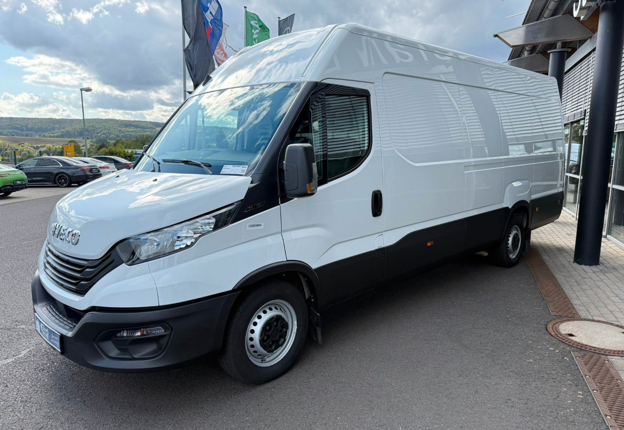 Iveco Daily 35S16 V *Klima*R4.100mm* - Furgon: slika 4 Iveco Daily 35S16 V *Klima*R4.100mm* - Furgon: slika 4