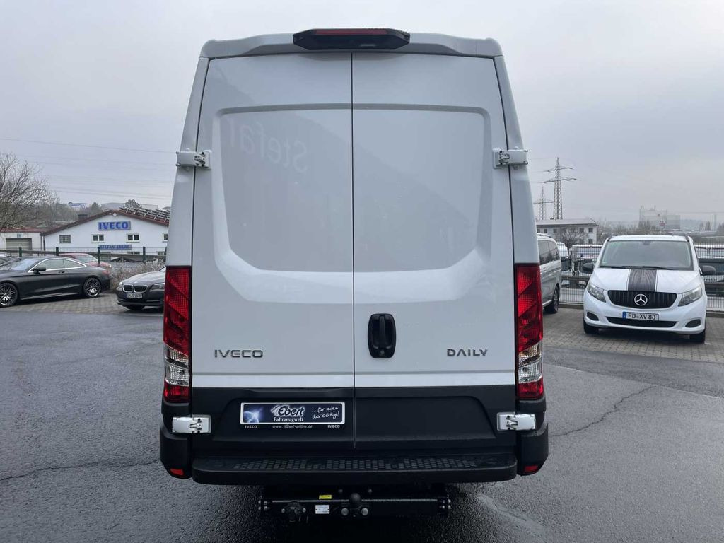 Iveco Daily 35S18 A8 3.0L *AHK*Automatik*LED*Standh* - Furgon: slika 5 Iveco Daily 35S18 A8 3.0L *AHK*Automatik*LED*Standh* - Furgon: slika 5