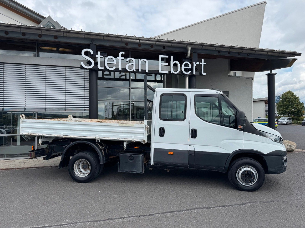 Iveco Daily 60C18H Kipper *R3.750mm*2xAHK*Automatik* - Dostavno vozilo istovarivač, Dostavno vozilo sa duplom kabinom: slika 3 Iveco Daily 60C18H Kipper *R3.750mm*2xAHK*Automatik* - Dostavno vozilo istovarivač, Dostavno vozilo sa duplom kabinom: slika 3
