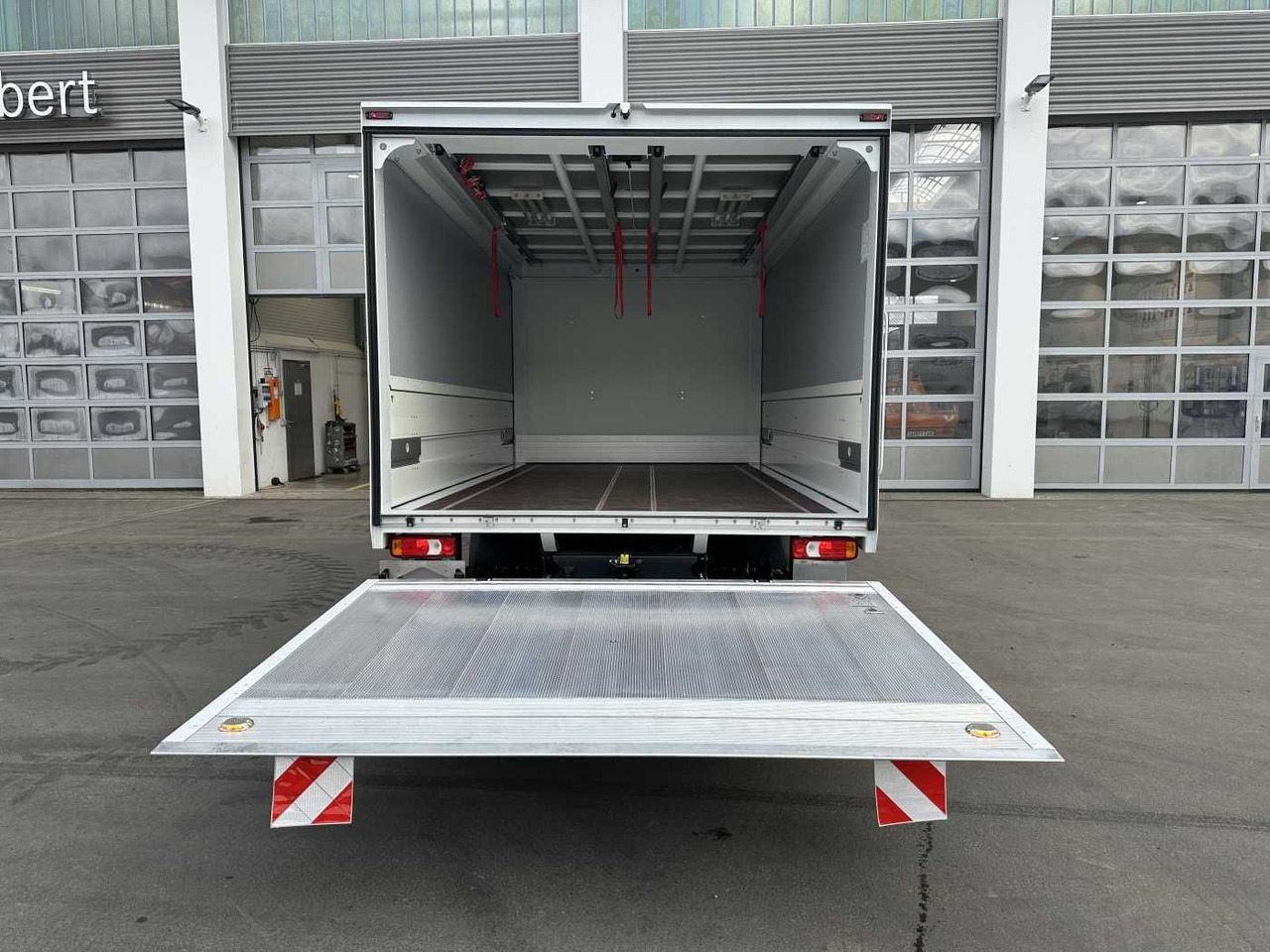 Iveco Daily 70C18 HA8 *LBW*Schwenkwandkoffer* Iveco Daily 70C18 HA8 *LBW*Schwenkwandkoffer*: slika 7