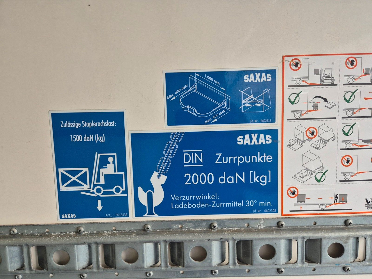 Dostavno vozilo sa zatvorenim sandukom Iveco Eurocargo 75-210 Koffer LBW: slika 15