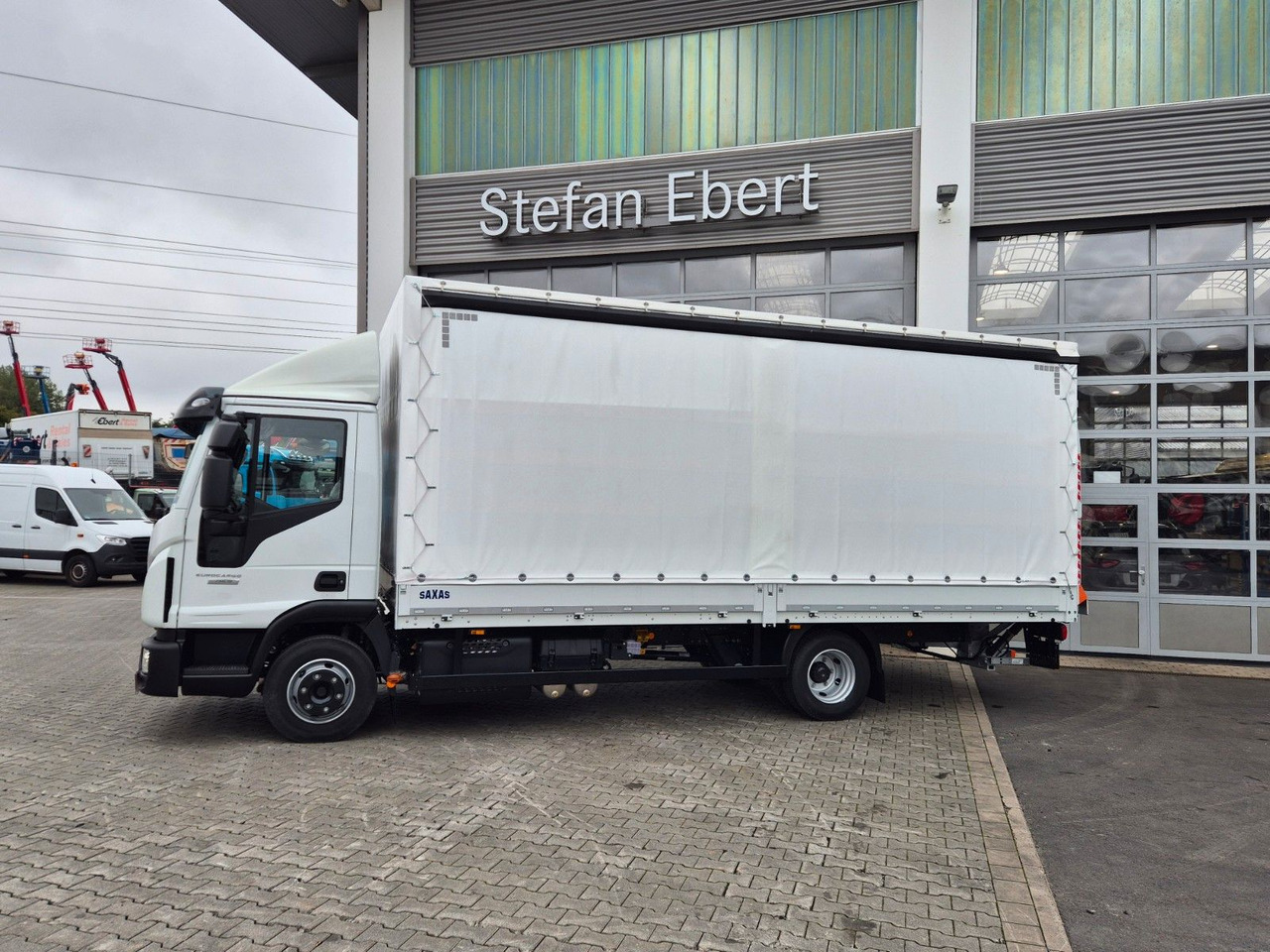 Iveco Eurocargo ML75E19/P LBW Spoiler Klima 3 Sitze - Dostavno vozilo sa ceradom: slika 5 Iveco Eurocargo ML75E19/P LBW Spoiler Klima 3 Sitze - Dostavno vozilo sa ceradom: slika 5