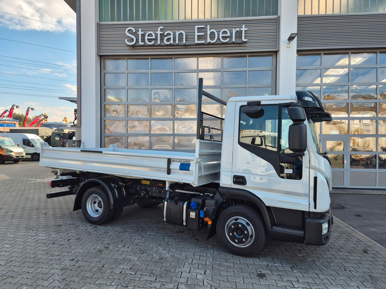 Iveco Eurocargo ML80E21 Meiller 2x AHK 3 Sitze - Istovarivač: slika 5 Iveco Eurocargo ML80E21 Meiller 2x AHK 3 Sitze - Istovarivač: slika 5