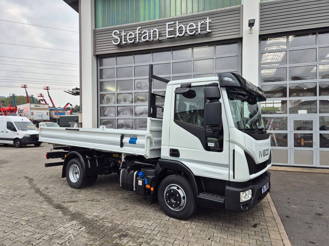 Iveco Eurocargo ML80E21 Meiller Kipper 2x AHK 3 Sitze - Istovarivač: slika 5 Iveco Eurocargo ML80E21 Meiller Kipper 2x AHK 3 Sitze - Istovarivač: slika 5