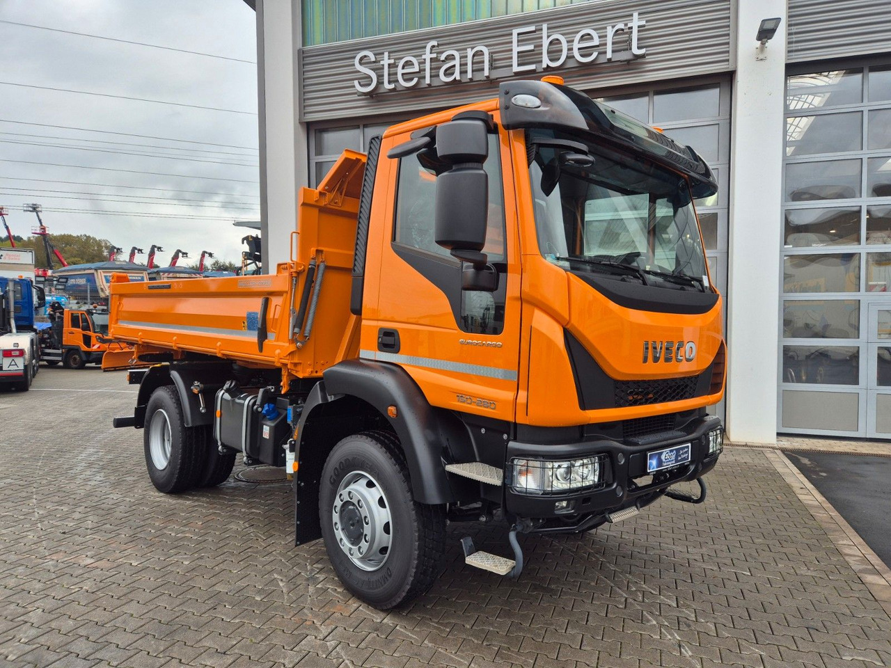 Iveco ML150E28W 4x4 Meiller Dreiseitenkipper 2xAHK - Istovarivač: slika 3 Iveco ML150E28W 4x4 Meiller Dreiseitenkipper 2xAHK - Istovarivač: slika 3