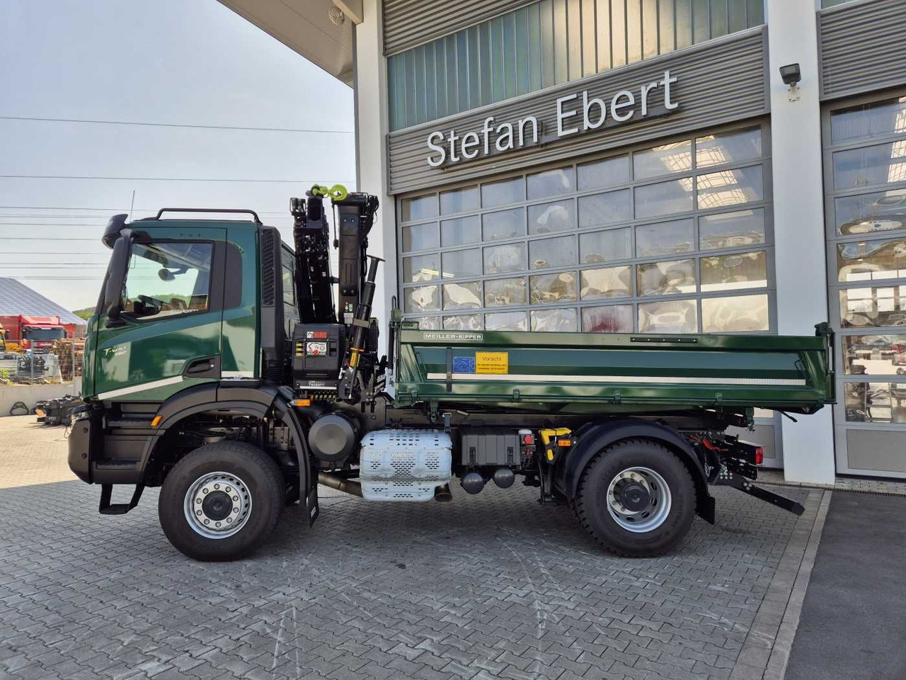 Iveco T-Way AD190T36W/P 4x4 HIAB X-HIDUO 118E-3 Funk - Istovarivač, Kamion sa dizalicom: slika 4 Iveco T-Way AD190T36W/P 4x4 HIAB X-HIDUO 118E-3 Funk - Istovarivač, Kamion sa dizalicom: slika 4