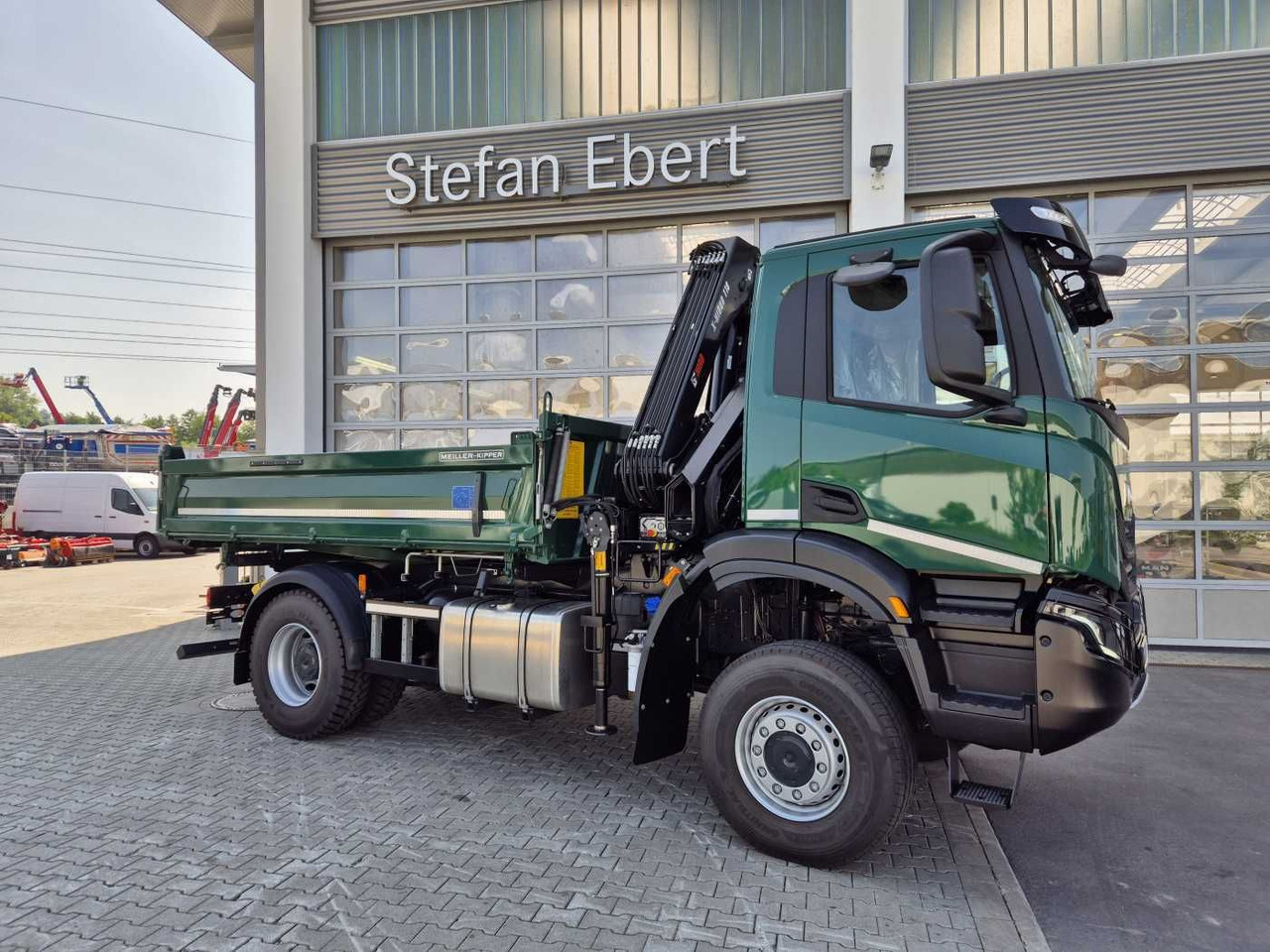 Iveco T-Way AD190T36W/P 4x4 HIAB X-HIDUO 118E-3 Funk - Istovarivač, Kamion sa dizalicom: slika 3 Iveco T-Way AD190T36W/P 4x4 HIAB X-HIDUO 118E-3 Funk - Istovarivač, Kamion sa dizalicom: slika 3