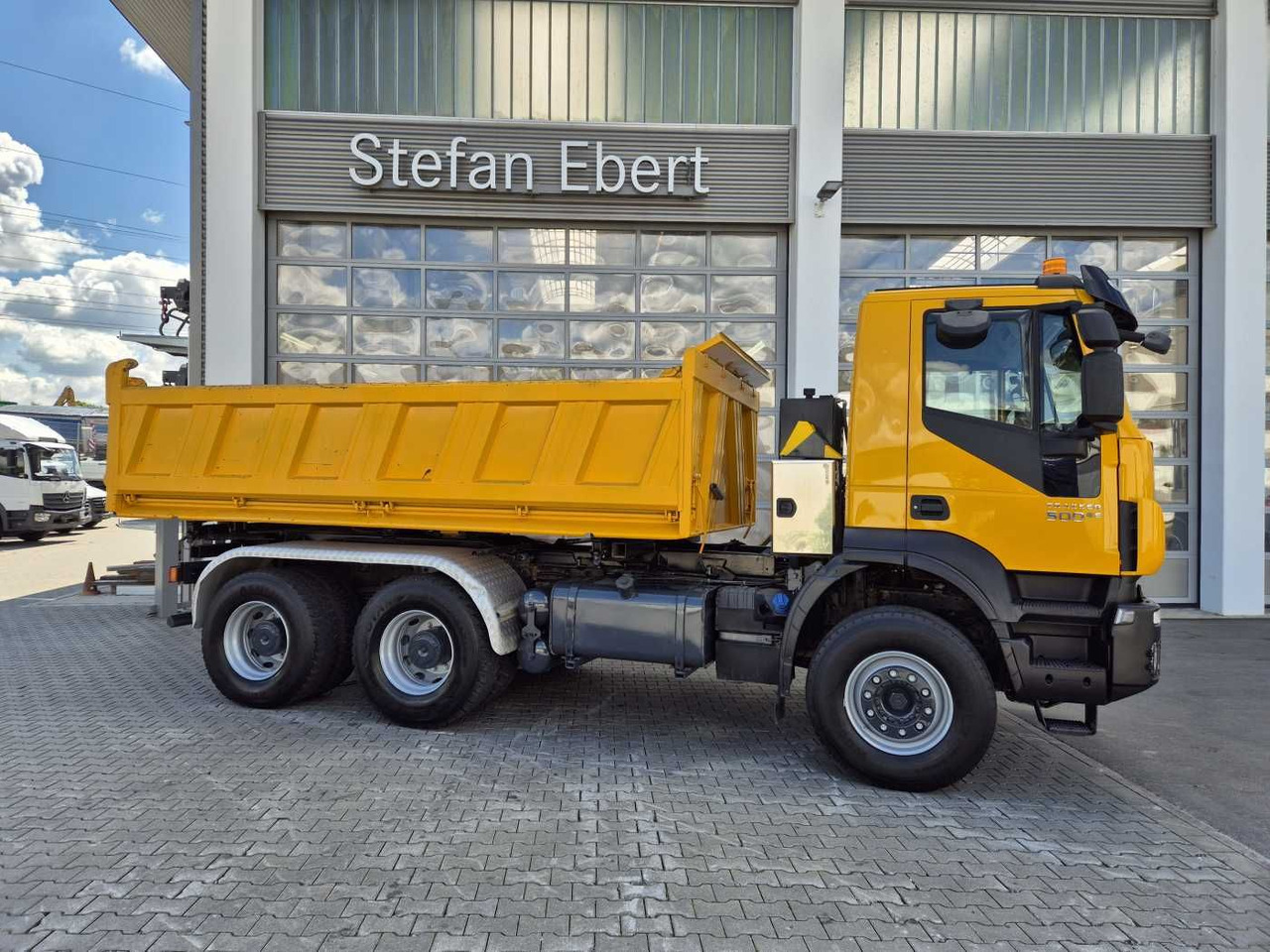 Iveco Trakker AD380T50 6x4 Kipper/SZM Wechselsystem - Istovarivač: slika 5 Iveco Trakker AD380T50 6x4 Kipper/SZM Wechselsystem - Istovarivač: slika 5