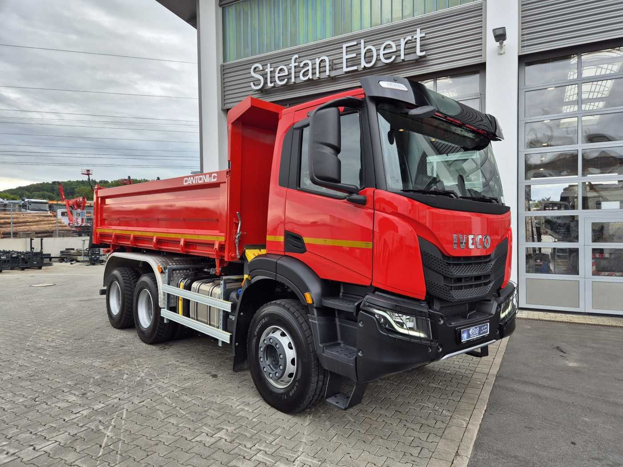 Iveco X-Way AD300X48Z HR OFF 6x4 Bordmatik Intarder - Istovarivač: slika 3 Iveco X-Way AD300X48Z HR OFF 6x4 Bordmatik Intarder - Istovarivač: slika 3
