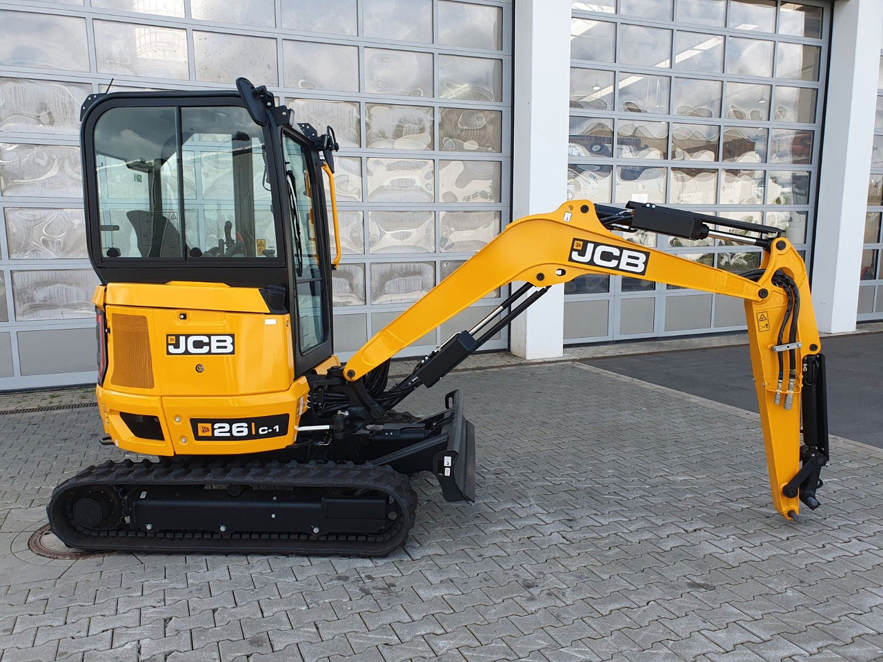 JCB 26C-1 Pro Cab / Neufahrzeug / Planierschild - Mini bager: slika 2 JCB 26C-1 Pro Cab / Neufahrzeug / Planierschild - Mini bager: slika 2