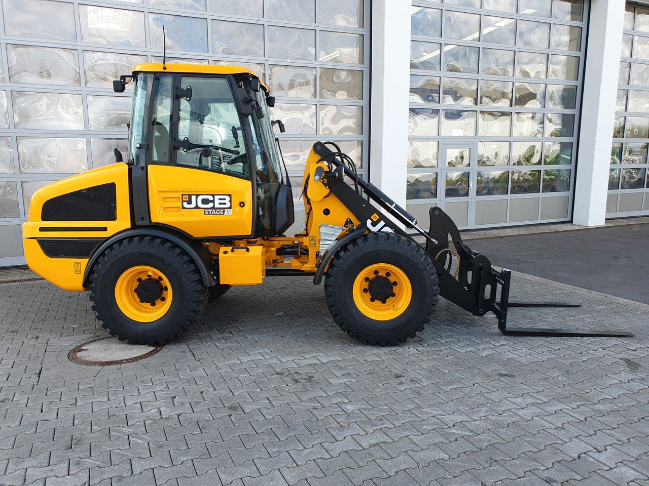 JCB 407 SV / Neufahrzeug / Gabel - Utovarivač točkaš: slika 2 JCB 407 SV / Neufahrzeug / Gabel - Utovarivač točkaš: slika 2