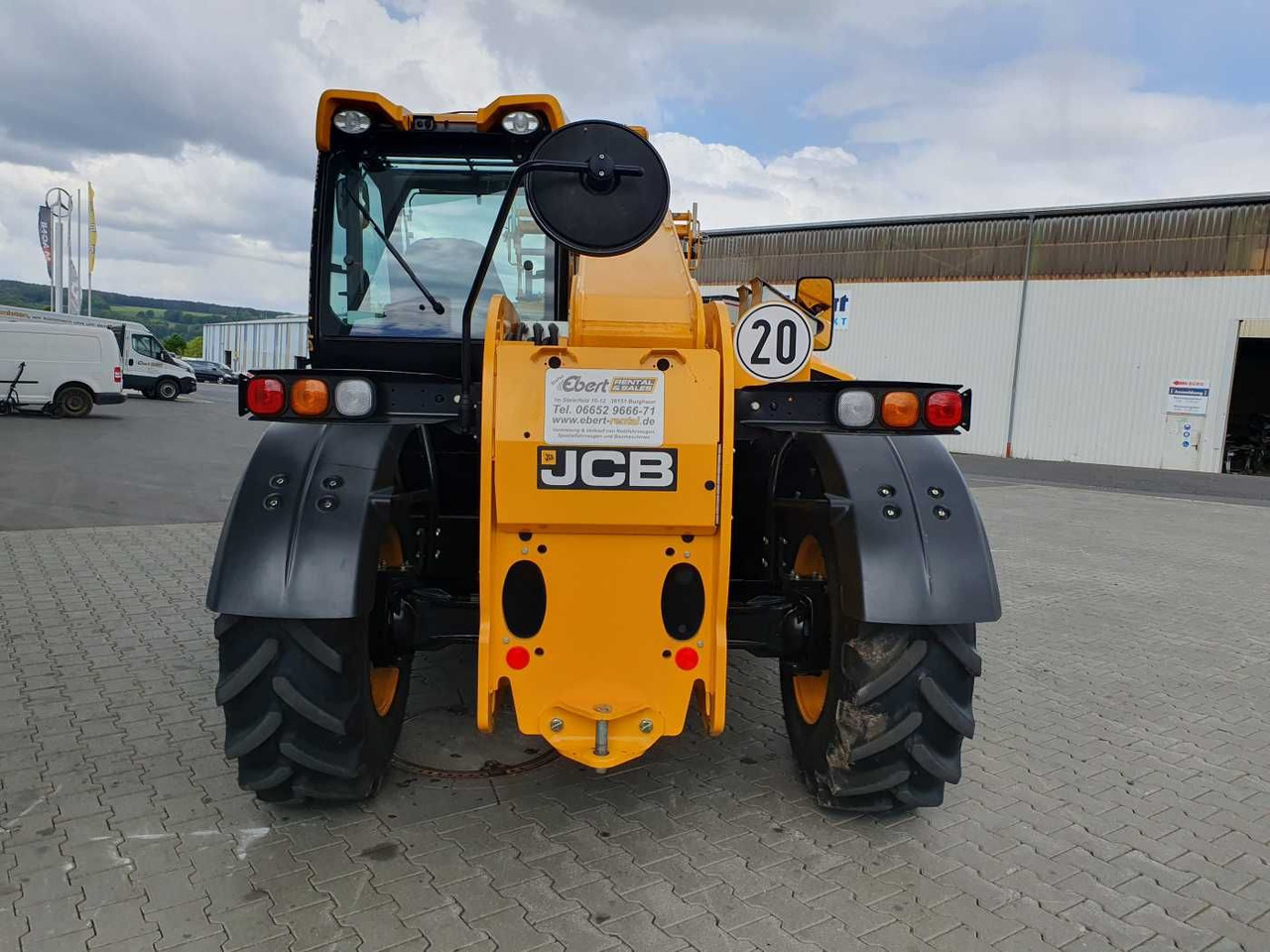 JCB 541-70 / nur 438h / 2022 / 4.100kg / 7m / 109PS - Teleskopski upravljač: slika 4 JCB 541-70 / nur 438h / 2022 / 4.100kg / 7m / 109PS - Teleskopski upravljač: slika 4