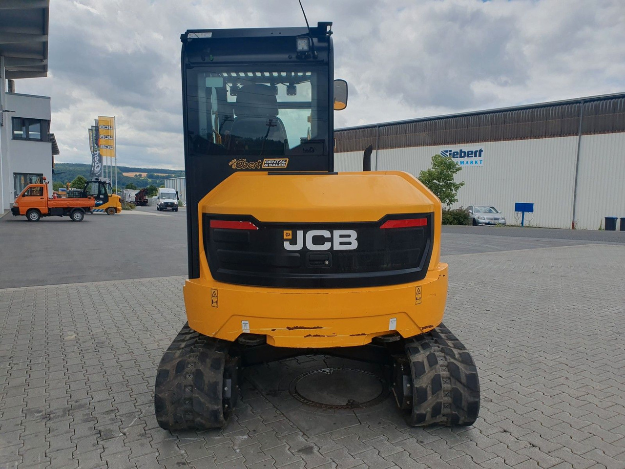 JCB 60C - 2 / nur 316h! / 2022 / HS03 / Klima! - Mini bager: slika 4 JCB 60C - 2 / nur 316h! / 2022 / HS03 / Klima! - Mini bager: slika 4