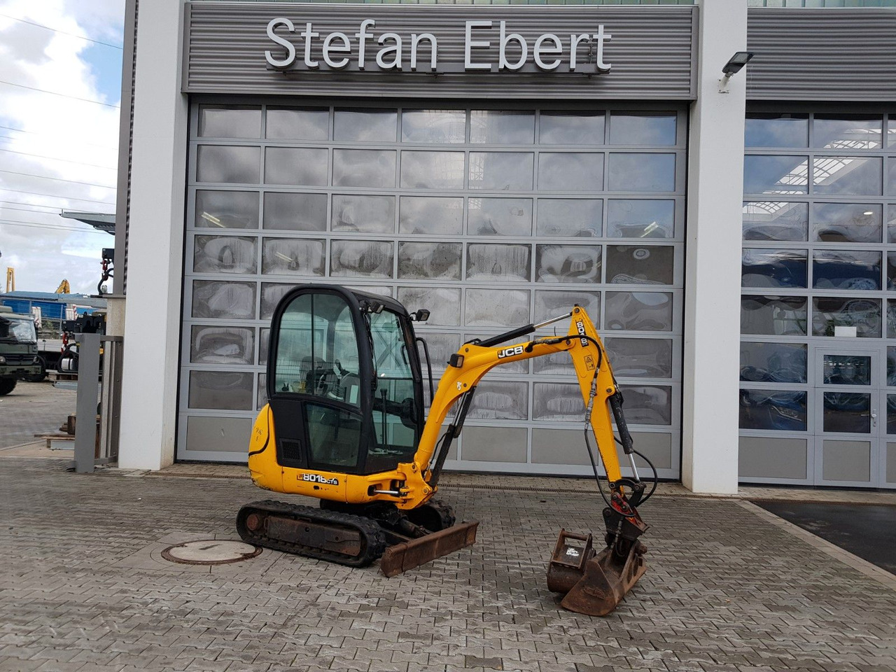 JCB 8018 / 3.420h / hydrl. Grabenräumer / Tieflöffel - Mini bager: slika 1 JCB 8018 / 3.420h / hydrl. Grabenräumer / Tieflöffel - Mini bager: slika 1