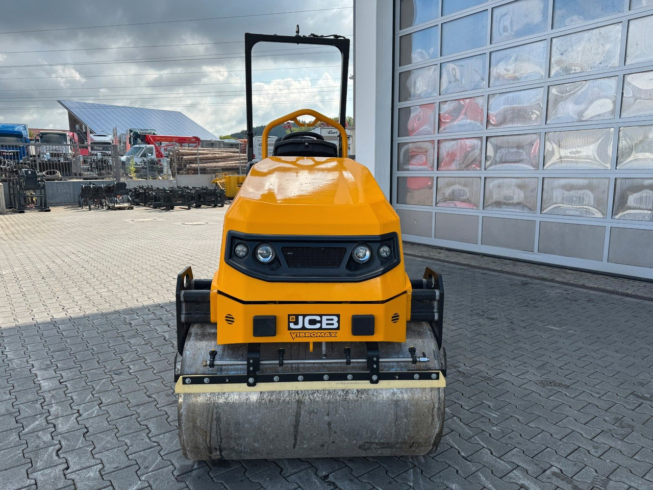 JCB CT 260-120 / NEU 2025 / Wasser Sprühanlage - Valjak: slika 4 JCB CT 260-120 / NEU 2025 / Wasser Sprühanlage - Valjak: slika 4