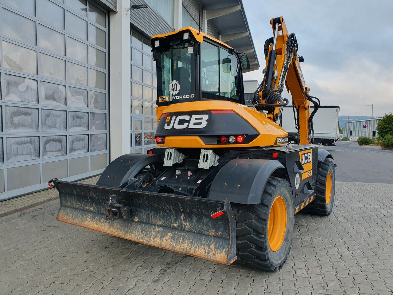 JCB Hydradig 110W / Pratzen / nur 572h! / 2023 - Bager točkaš: slika 3 JCB Hydradig 110W / Pratzen / nur 572h! / 2023 - Bager točkaš: slika 3