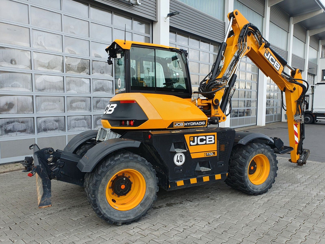 JCB Hydradig 110W / Pratzen / nur 572h! / 2023 - Bager točkaš: slika 2 JCB Hydradig 110W / Pratzen / nur 572h! / 2023 - Bager točkaš: slika 2