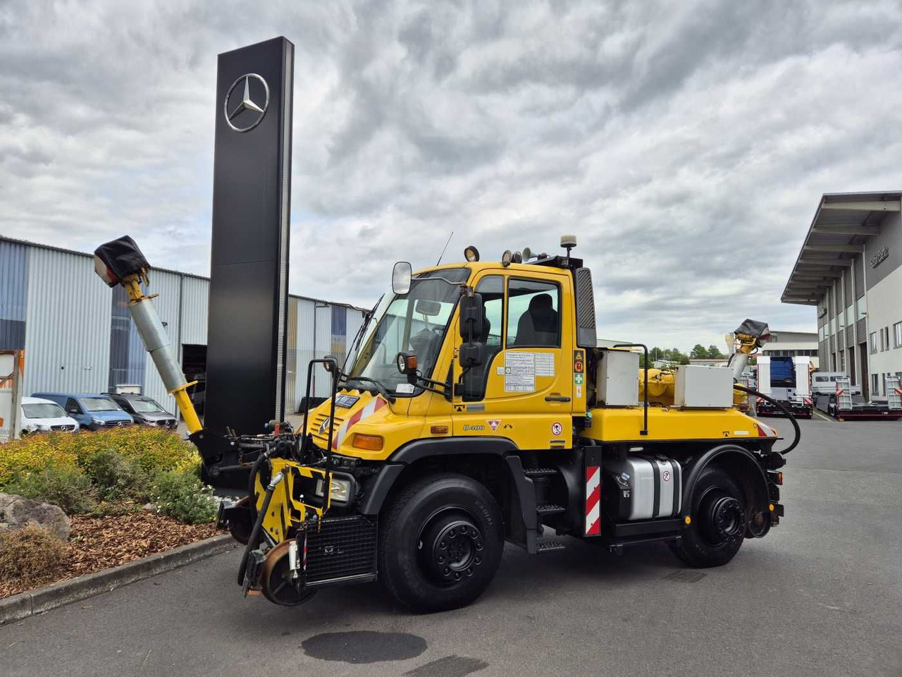 Mercedes-Benz Unimog U400 4x4 Zweiwege ZAGRO 800t/52 Achsen - Kamion: slika 2 Mercedes-Benz Unimog U400 4x4 Zweiwege ZAGRO 800t/52 Achsen - Kamion: slika 2