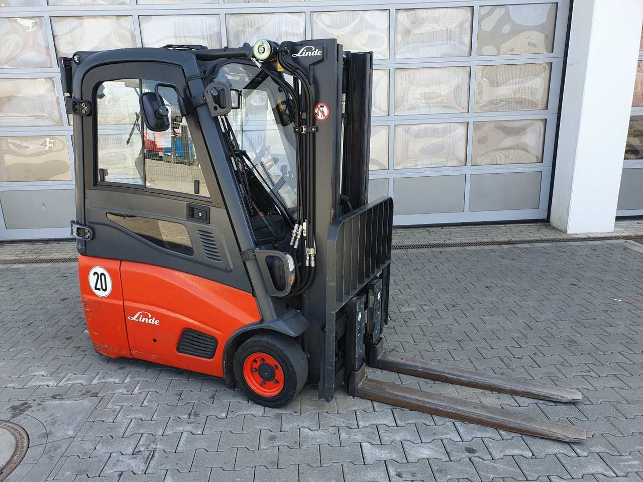 Linde E14 - 01 / Triplex: 4.00m! / SS / nur 3.405h! - Električni viljuškar: slika 2 Linde E14 - 01 / Triplex: 4.00m! / SS / nur 3.405h! - Električni viljuškar: slika 2