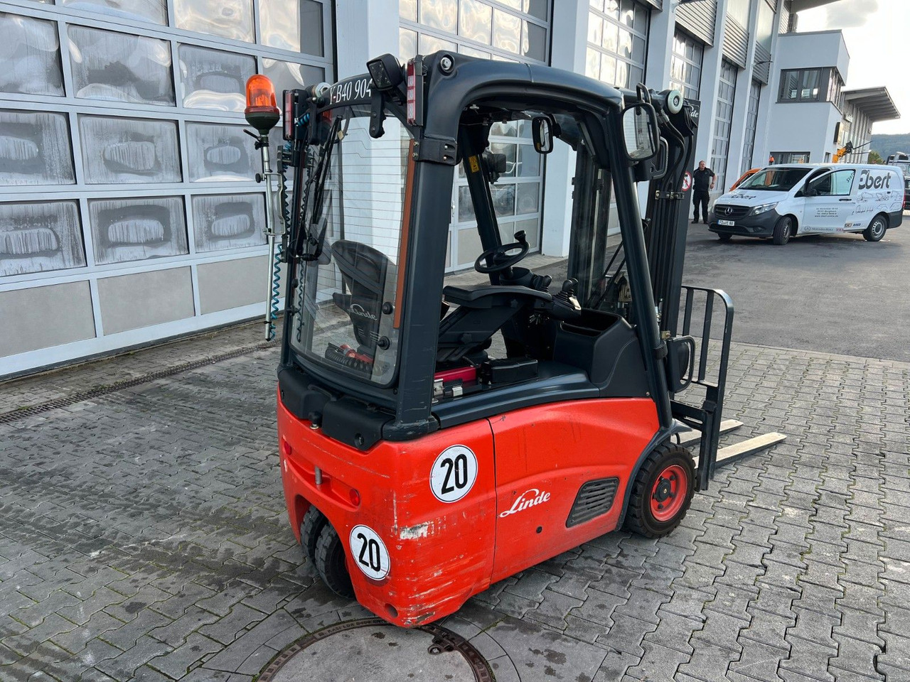 Linde E14 - 01 / Triplex: 4.10m! / SS / nur 986h! - Električni viljuškar: slika 4 Linde E14 - 01 / Triplex: 4.10m! / SS / nur 986h! - Električni viljuškar: slika 4