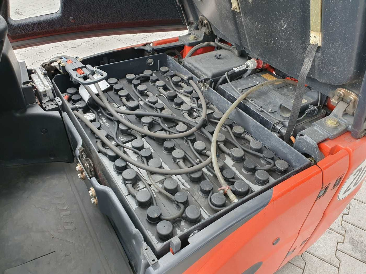 Električni viljuškar Linde E14 - 02 / Triplex: 4.00m! / SS / nur 1.777h!: slika 10