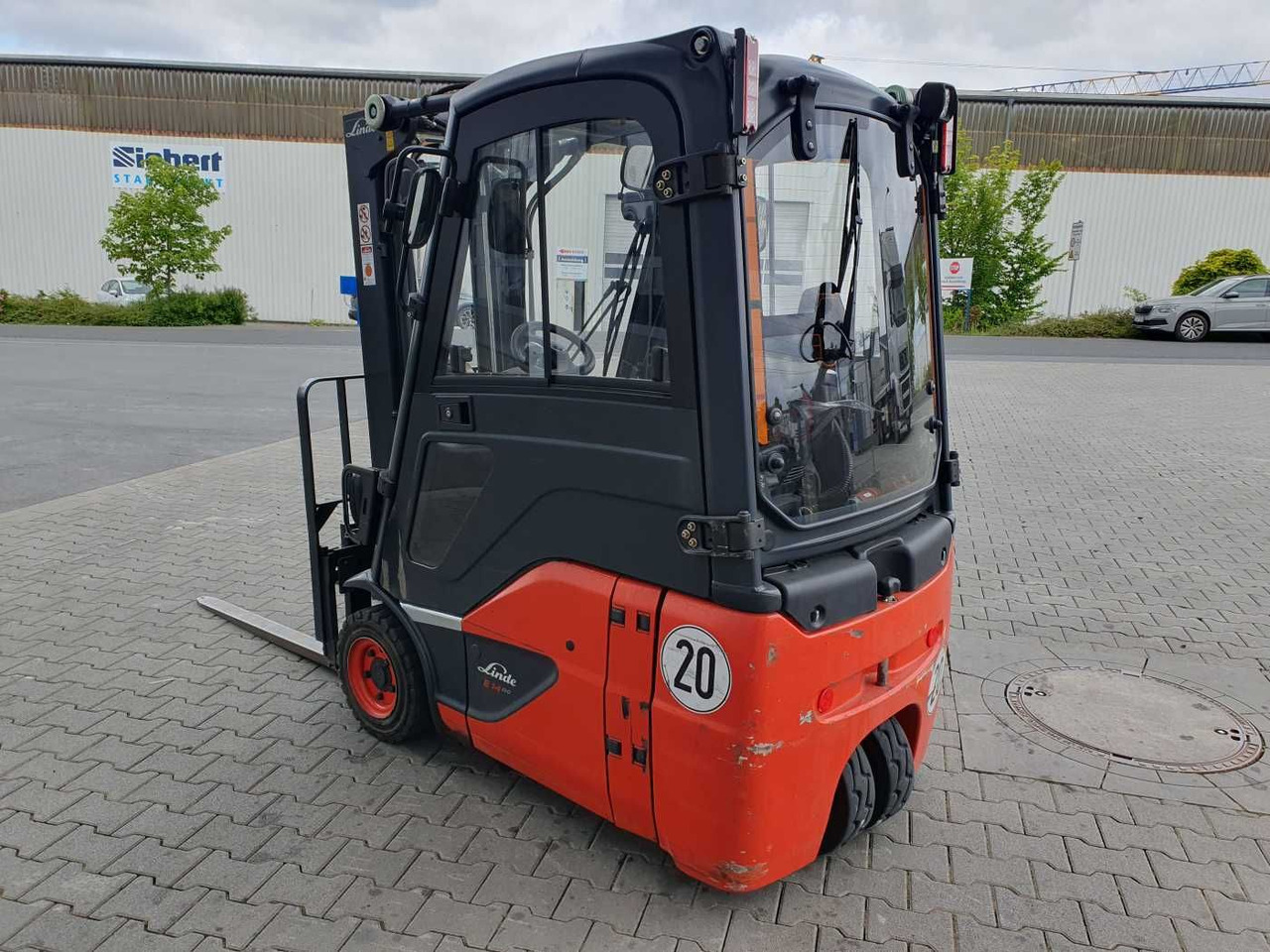 Linde E14 - 02 / Triplex: 4.00m! / SS / nur 2.119h! - Električni viljuškar: slika 5 Linde E14 - 02 / Triplex: 4.00m! / SS / nur 2.119h! - Električni viljuškar: slika 5