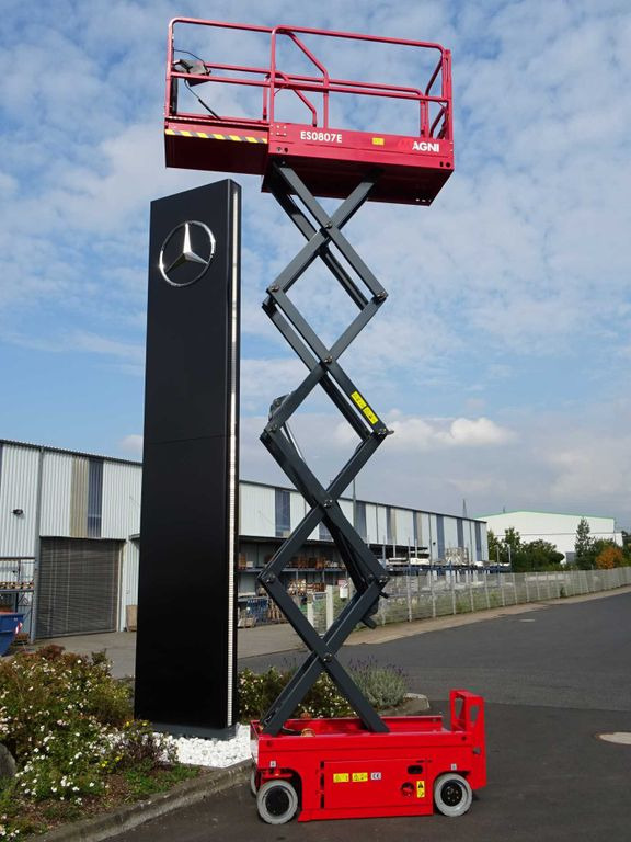 Magni ES0807E Scherenbühne // 7.8m Arbeitshöhe - Lift u obliku makaza: slika 5 Magni ES0807E Scherenbühne // 7.8m Arbeitshöhe - Lift u obliku makaza: slika 5