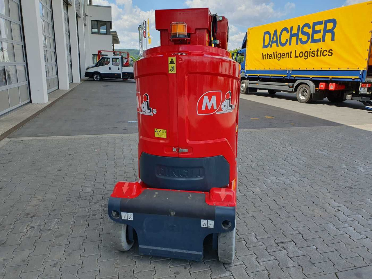 Magni MJP11.5 / Mastbühne / 11,2m! / nur 49h! - Vazdušna platforma montirana na kamion: slika 4 Magni MJP11.5 / Mastbühne / 11,2m! / nur 49h! - Vazdušna platforma montirana na kamion: slika 4