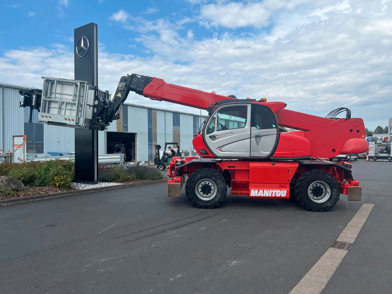 Manitou MRT 2550 + / nur 1.092h! / Gabel / Korb - Teleskopski upravljač: slika 2 Manitou MRT 2550 + / nur 1.092h! / Gabel / Korb - Teleskopski upravljač: slika 2