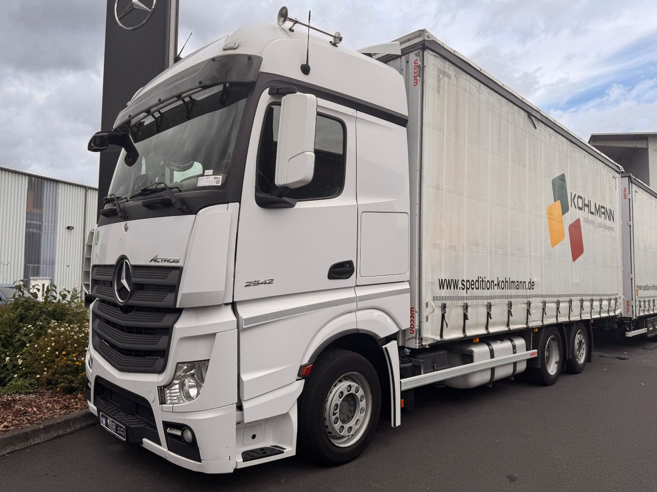 Mercedes-Benz Actros 2542 LnR 6x2 Retarder Standklima - Kamion sa ceradom: slika 4 Mercedes-Benz Actros 2542 LnR 6x2 Retarder Standklima - Kamion sa ceradom: slika 4