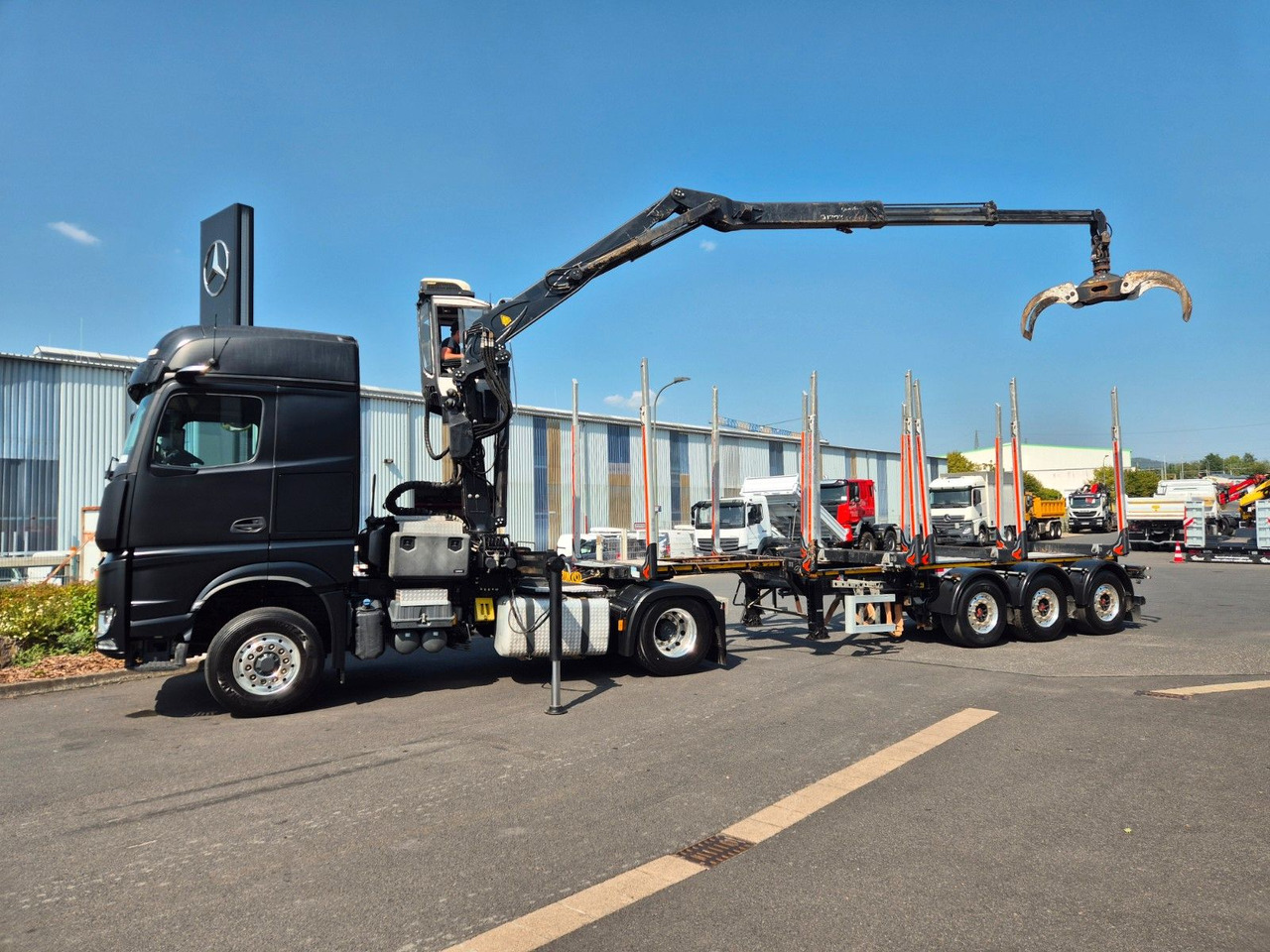 Mercedes-Benz Arocs 1853 LS 4x4 HAD Palfinger Q170Z96+Doll H3L - Šticar, Kamion sa dizalicom: slika 3 Mercedes-Benz Arocs 1853 LS 4x4 HAD Palfinger Q170Z96+Doll H3L - Šticar, Kamion sa dizalicom: slika 3