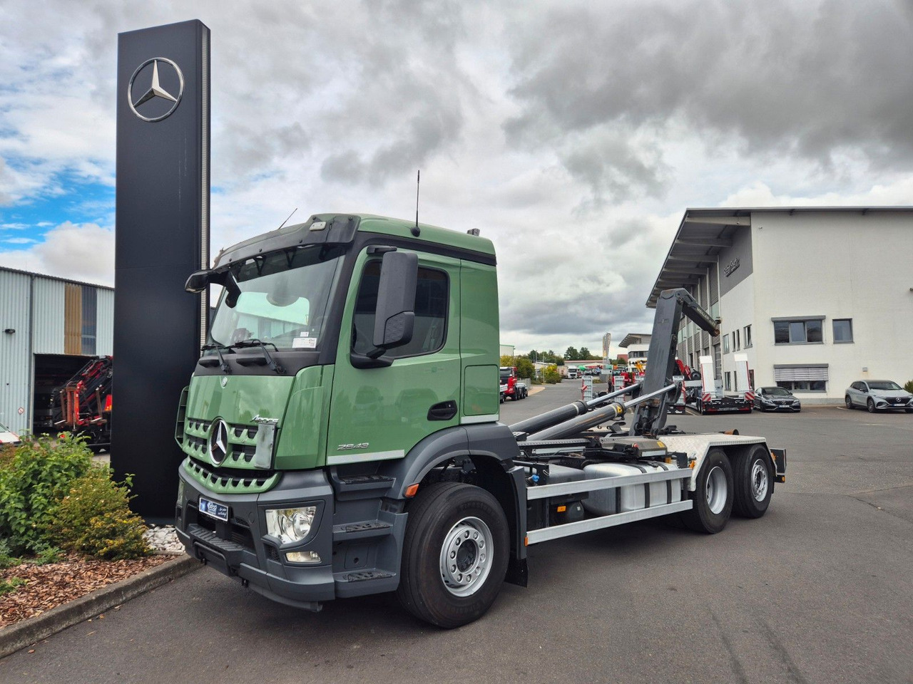 Mercedes-Benz Arocs 2643 L 6x2-4 Meiller RS 21.65 Funk AHK - Kamion sa hidrauličnom kukom: slika 1 Mercedes-Benz Arocs 2643 L 6x2-4 Meiller RS 21.65 Funk AHK - Kamion sa hidrauličnom kukom: slika 1