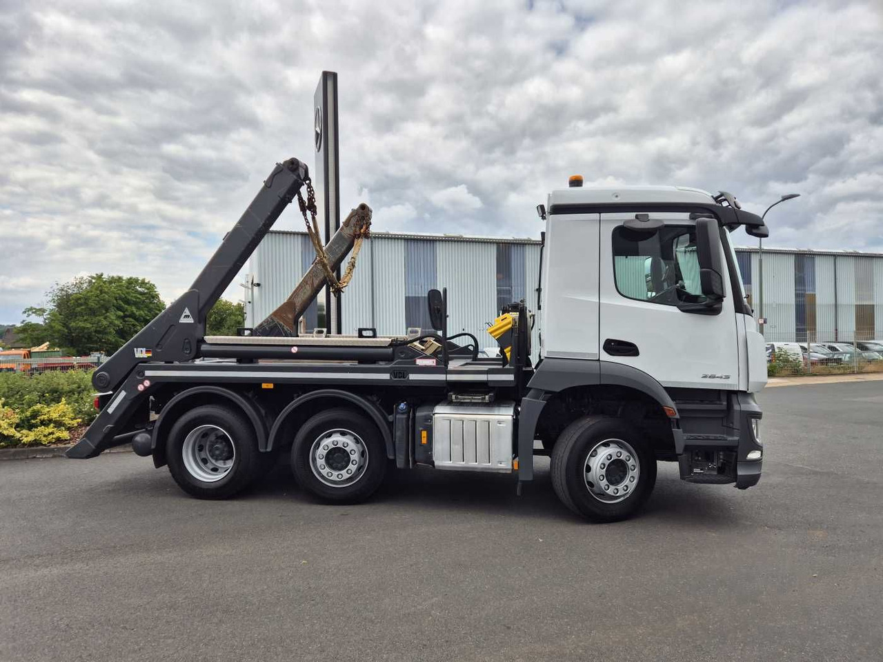 Mercedes-Benz Arocs 2643 L 6x2/4 VDL AHK Funk Vorlaufachse - Istovarivač: slika 5 Mercedes-Benz Arocs 2643 L 6x2/4 VDL AHK Funk Vorlaufachse - Istovarivač: slika 5
