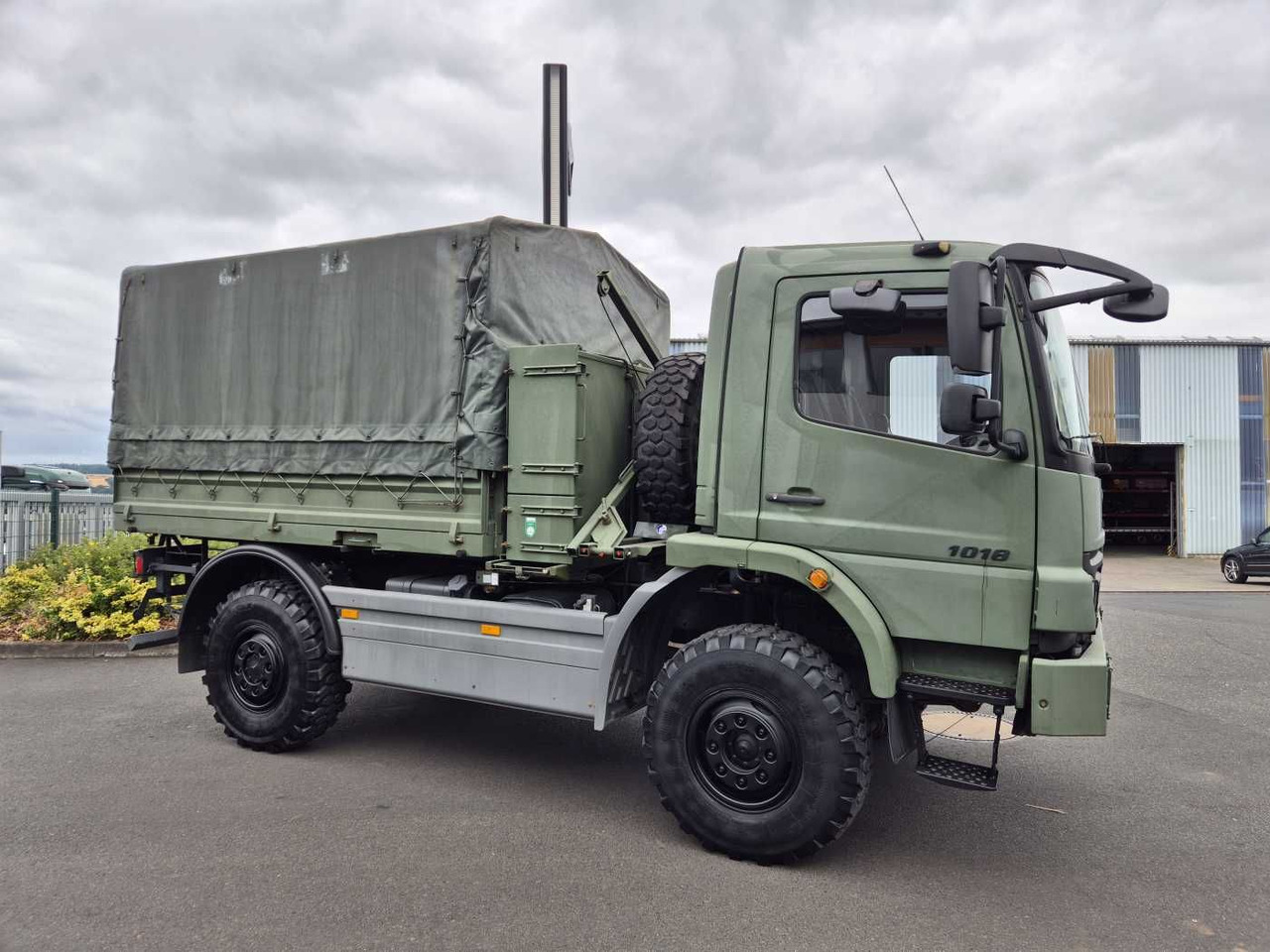 Mercedes-Benz Atego 1018 A 4x4 Singlebereifung 6 Stück vorh. - Kamion sa ceradom: slika 5 Mercedes-Benz Atego 1018 A 4x4 Singlebereifung 6 Stück vorh. - Kamion sa ceradom: slika 5